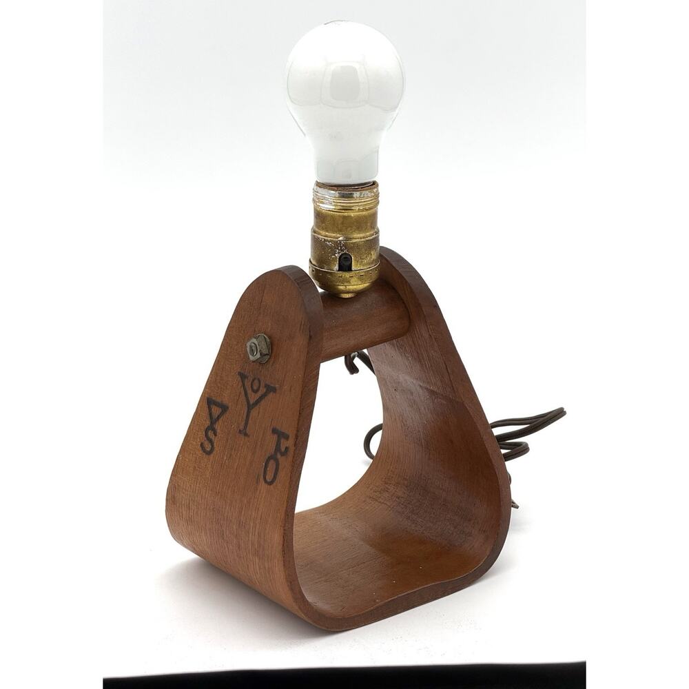 Vintage 1950s Jetter & Jetter Fort Recovery Wooden Stirrup Table Lamp MCM